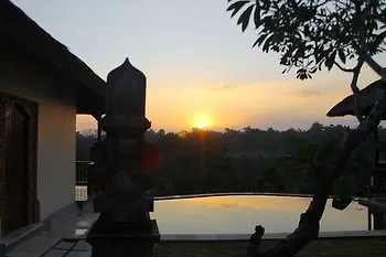 Gayatri ウブド