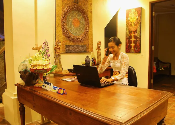 Gayatri ウブド